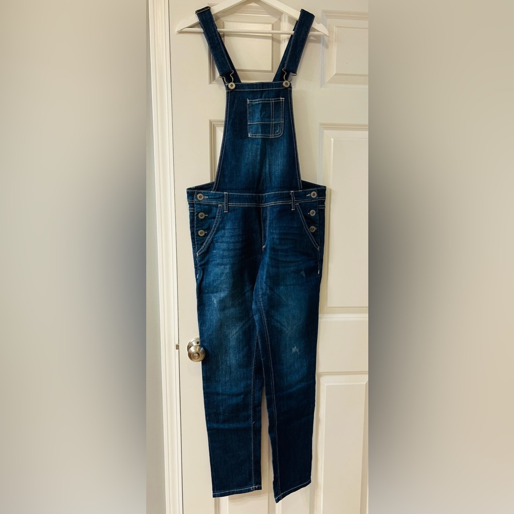 Jeans - Picture 2 of 4